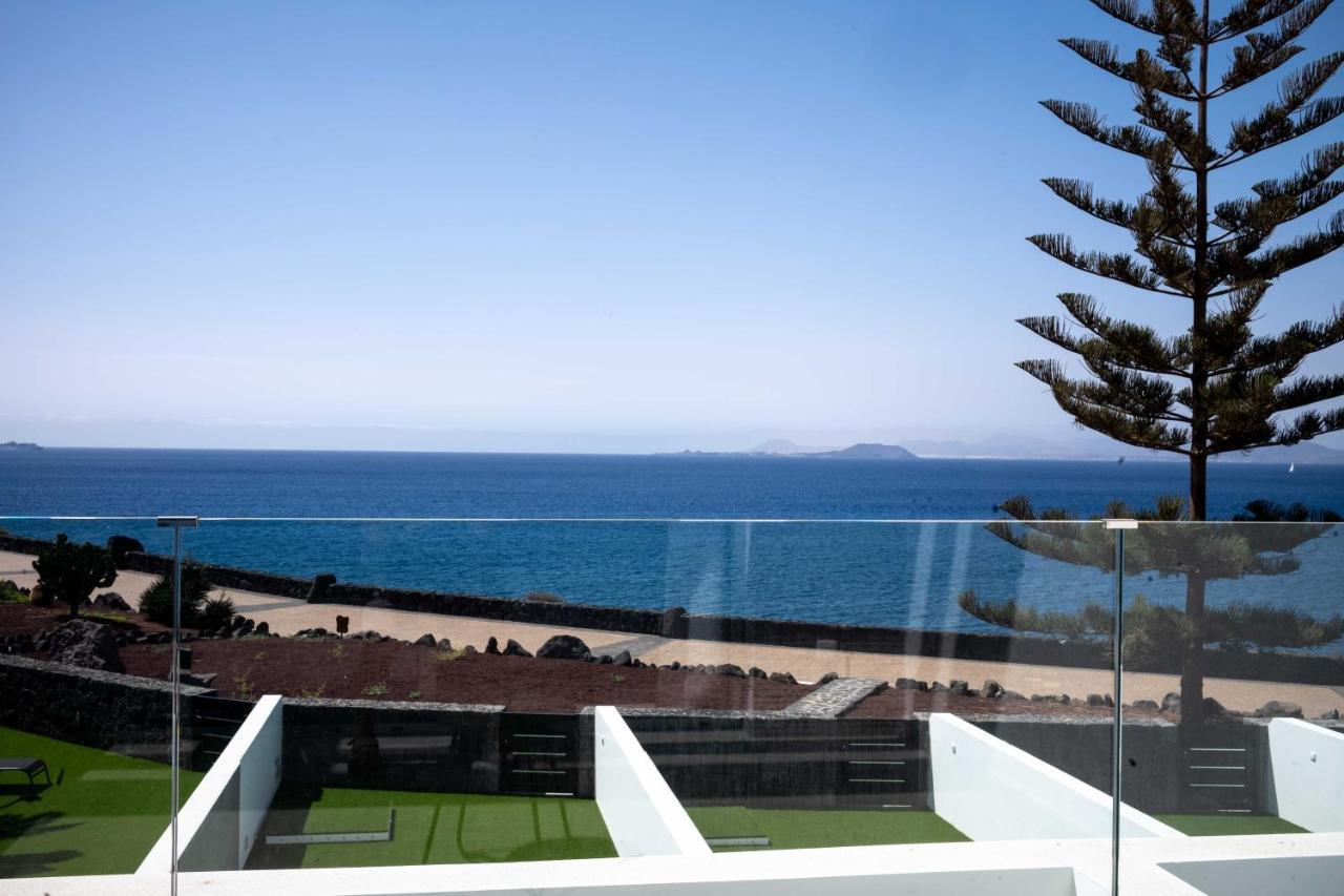 Marina Suites 8 Playa Blanca  Exterior photo