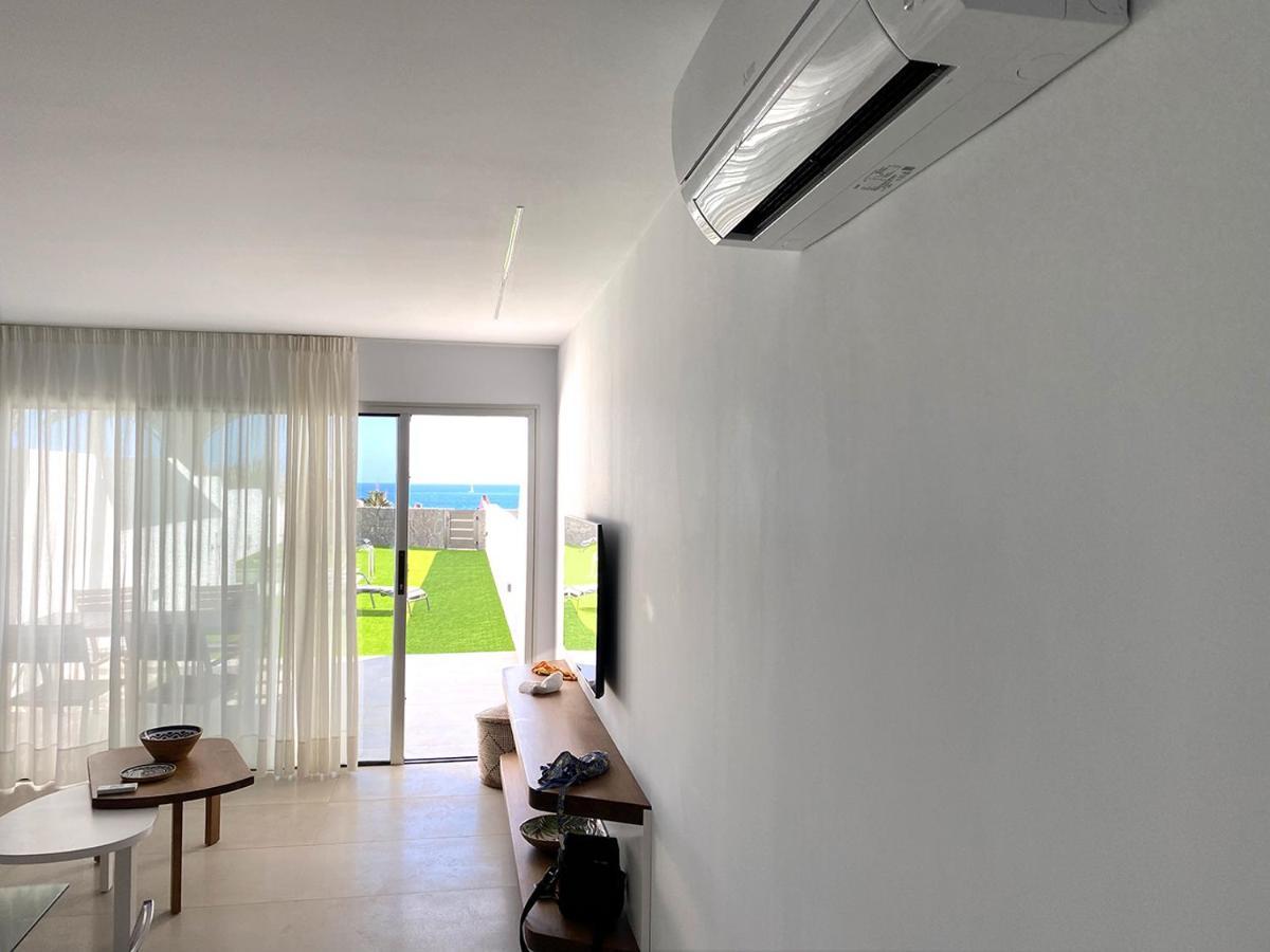 Marina Suites 8 Playa Blanca  Exterior photo